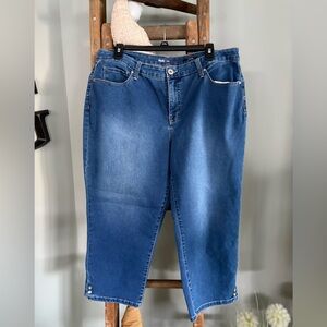 Women's Blue Jeans size 16 denim capris